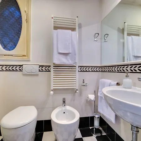 Appartamento Unique View 2 Bed 3 Bath Central Roma